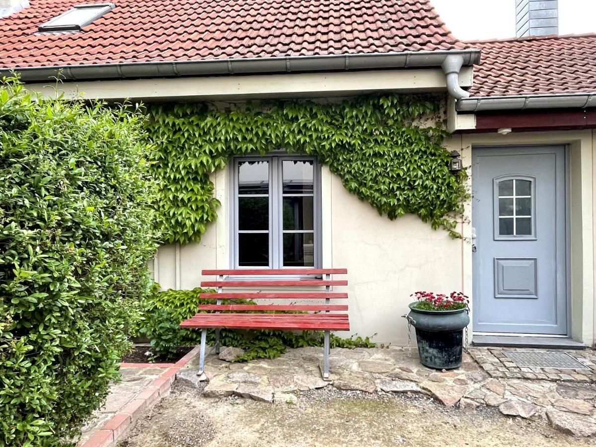 Fewo Im Kneipenviertel Altkoetzschenbroda Radebeul Bagian luar foto
